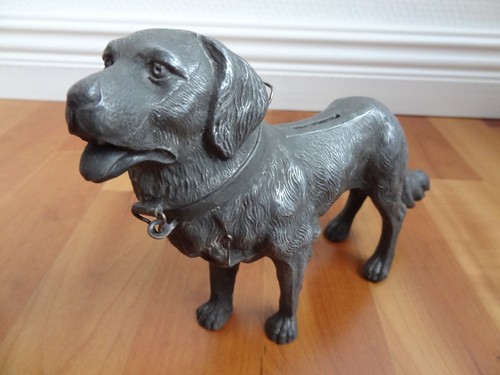 Alte spardose metall - alte, hund